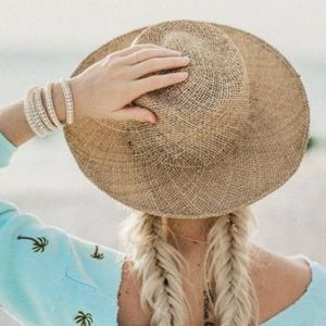 VICTORIA EMERSON Freshwater Pearl Wrap Bracelet